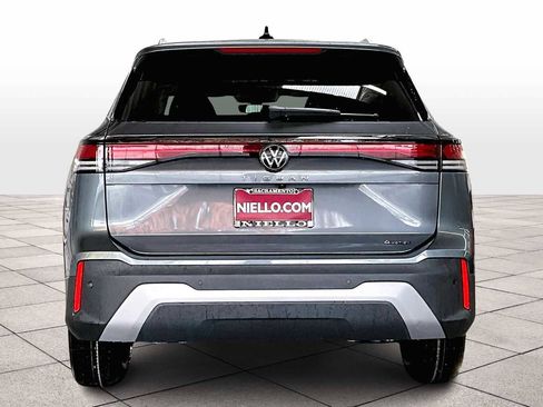 New 2026 Volkswagen Tiguan S image 6