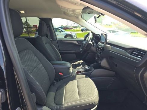 Certified 2023 Ford Escape Active AWD/4WD image 18