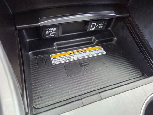 Used 2019 Acura TLX w/ Technology & A-SPEC Pkg image 33