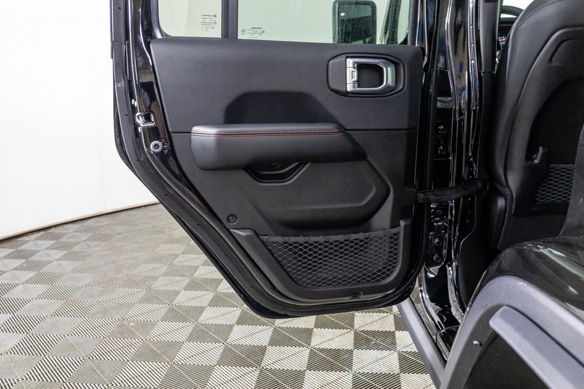 New 2027 Jeep Wrangler Unlimited Rubicon AWD/4WD image 37