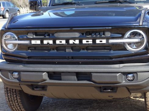 Used 2021 Ford Bronco Outer Banks image 25