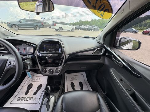 Used 2022 Chevrolet Spark ACTIV FWD image 23