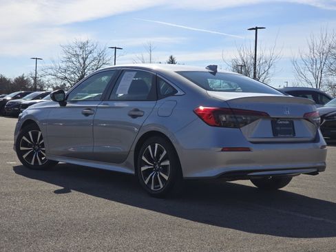 Certified 2023 Honda Civic EX image 18