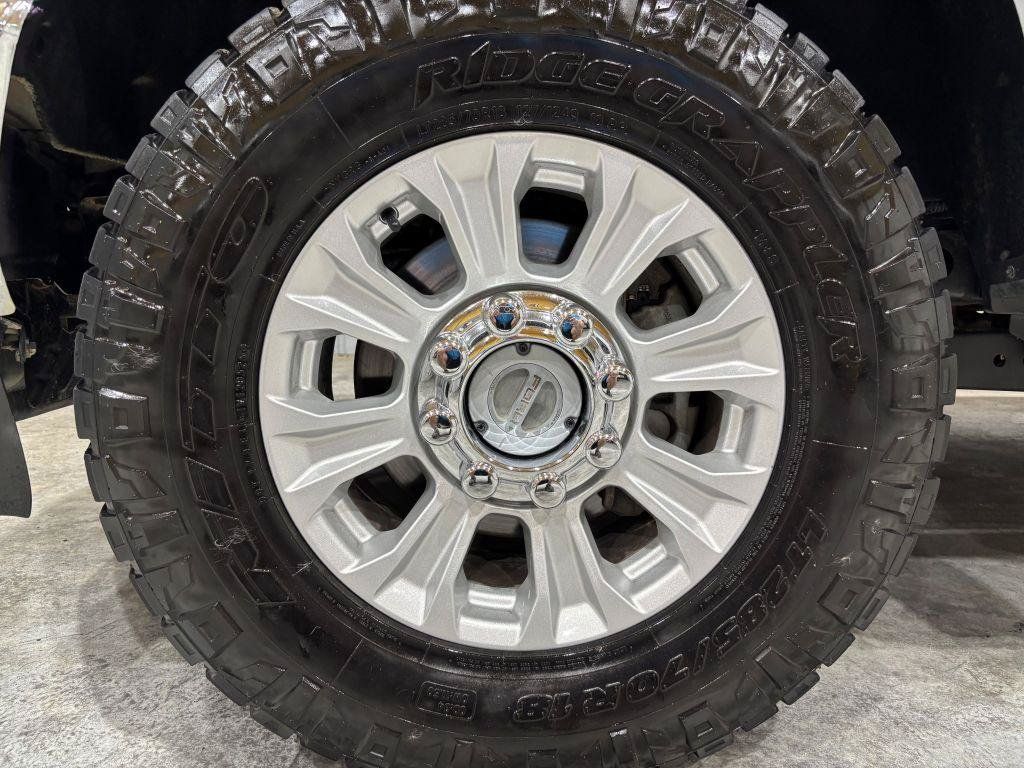 Used 2020 Ford F250 XLT w/ XLT Value Package AWD/4WD image 26