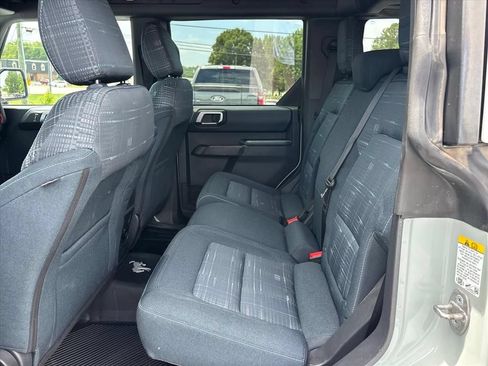 Used 2023 Ford Bronco Heritage Edition AWD/4WD image 17