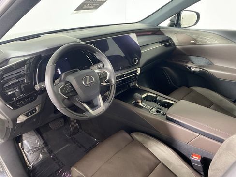 Certified 2023 Lexus RX 350 AWD w/ Accessory Package image 11