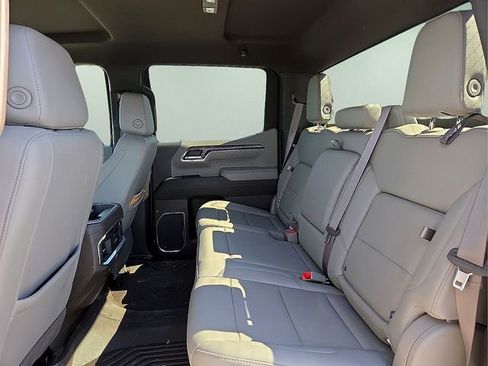 Certified 2024 Chevrolet Silverado 1500 LTZ image 13