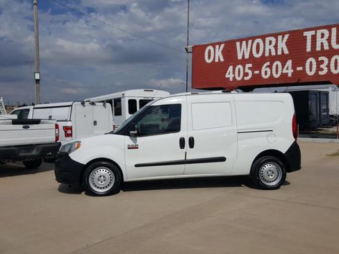 Used 2021 RAM ProMaster City Tradesman w/ Window Group 09 image 2