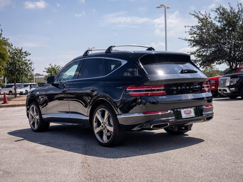 Used 2023 Genesis GV80 3.5T Advanced + w/ Prestige Package image 6