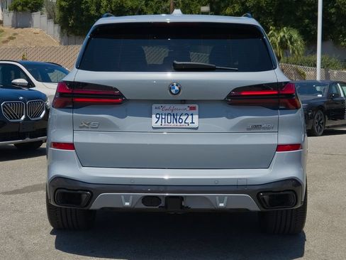 Used 2024 BMW X5 sDrive40i w/ M Sport Package RWD image 25