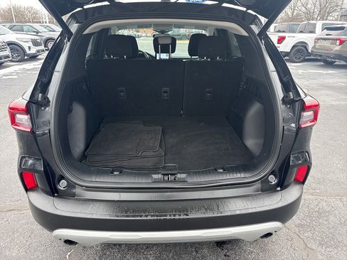 Used 2023 Ford Escape Active image 12