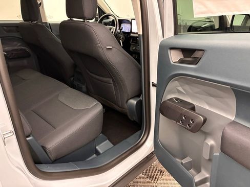 New 2025 Ford Maverick XL image 30