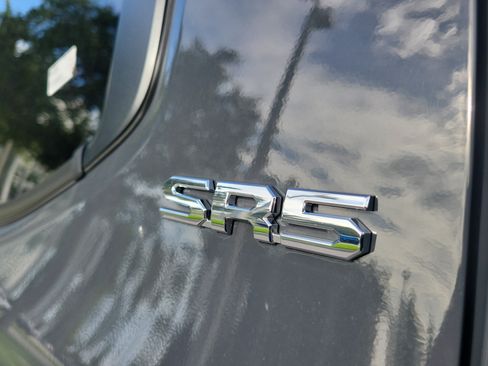 Certified 2025 Toyota Tacoma SR5 AWD/4WD image 10