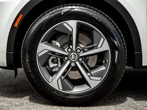 New 2024 Jaguar E-PACE R-Dynamic SE AWD/4WD image 11