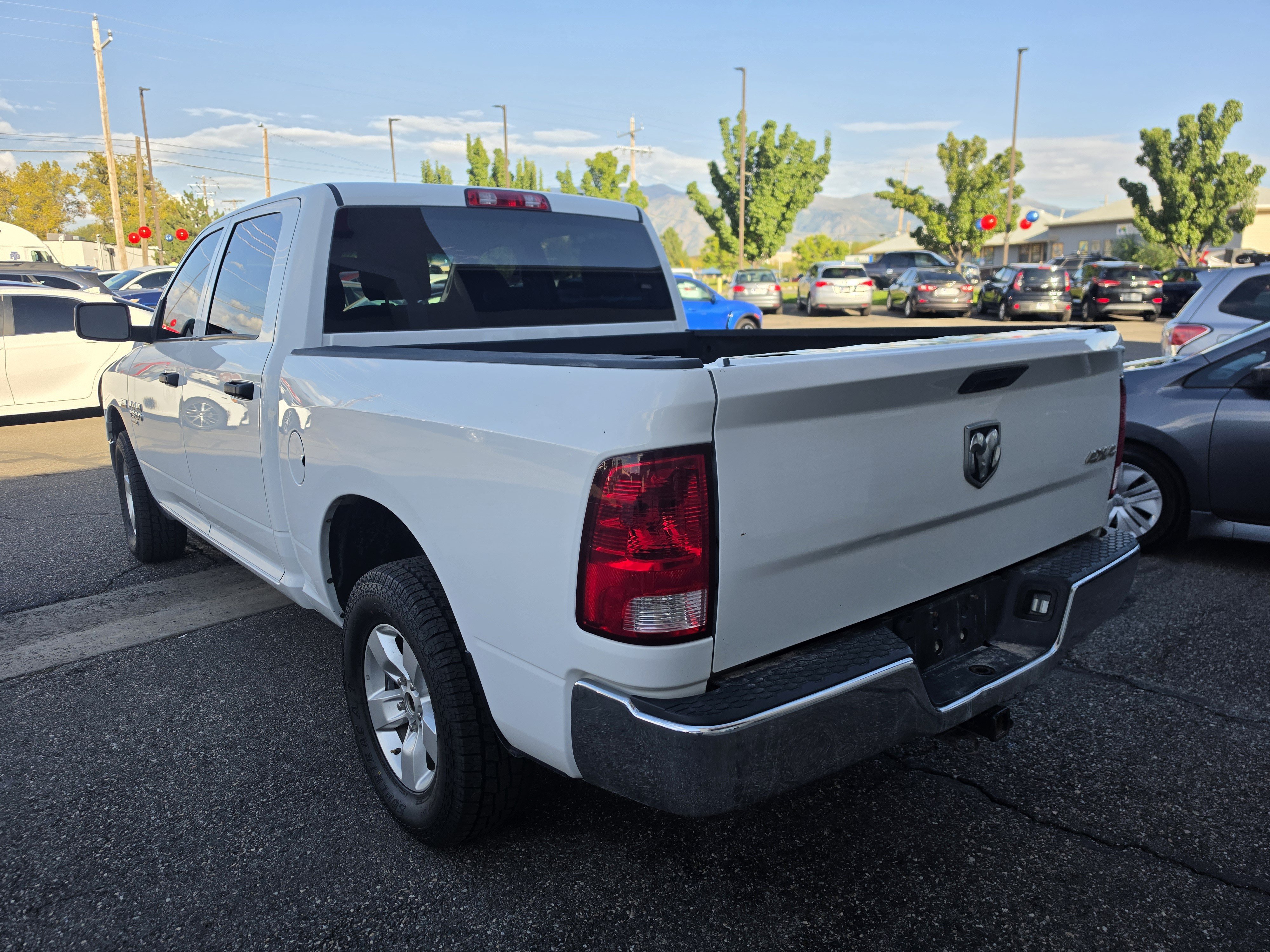 Used 2020 RAM 1500 Tradesman w/ Chrome Appearance Group AWD/4WD image 5