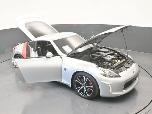 Used 2020 Nissan 370Z w/ Sport Package image 65