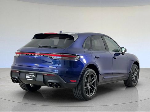 Used 2023 Porsche Macan Turbo AWD/4WD image 8