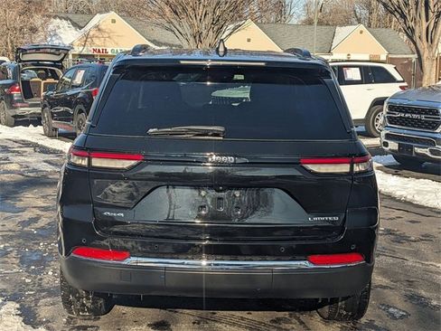 Certified 2022 Jeep Grand Cherokee Limited image 4