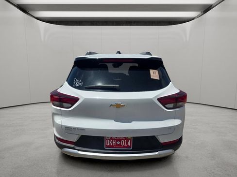 Used 2025 Chevrolet TrailBlazer LT AWD/4WD image 8
