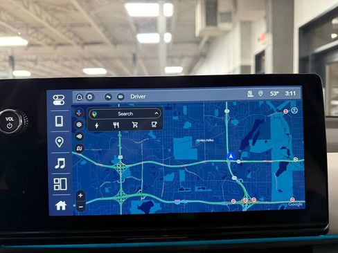 Used 2025 Honda Prologue Touring image 12