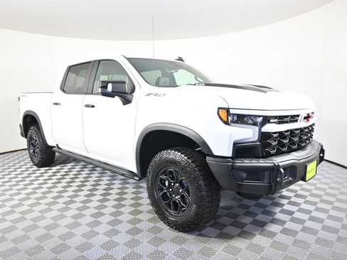 Used 2023 Chevrolet Silverado 1500 ZR2 w/ ZR2 Bison Edition AWD/4WD image 10