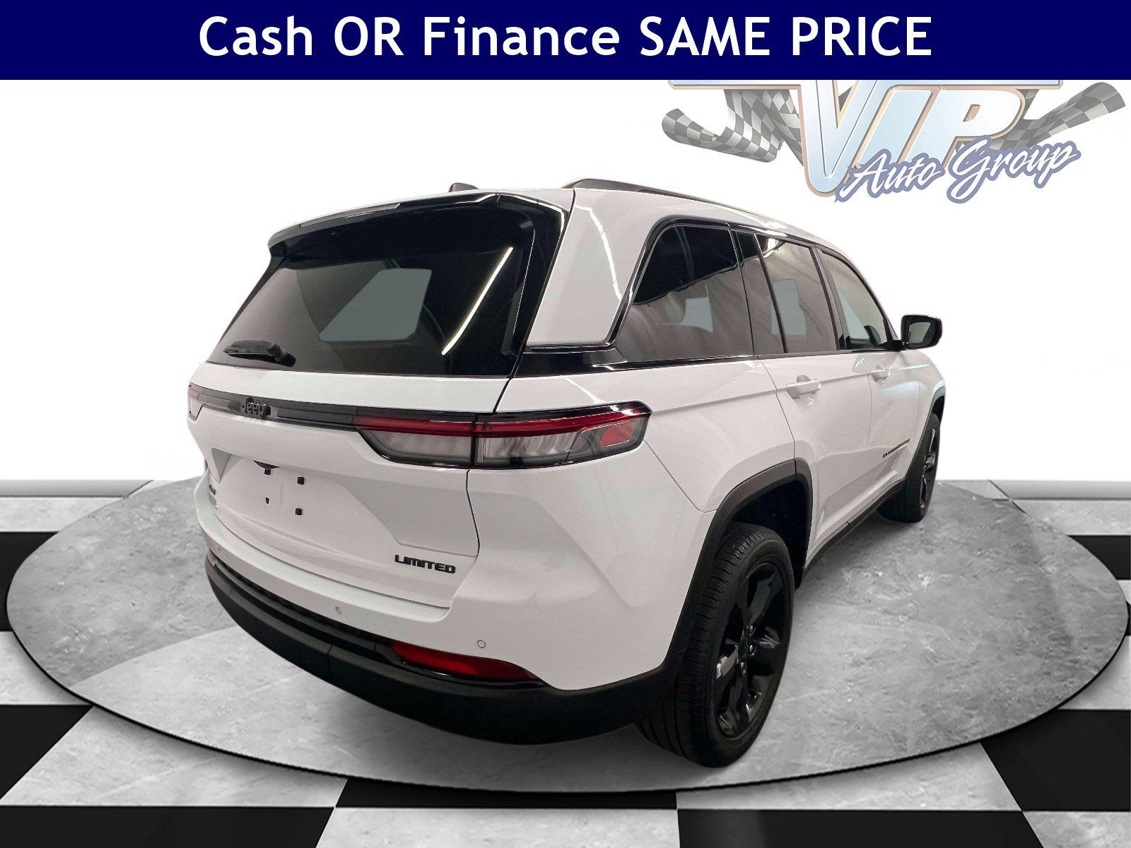 Used 2023 Jeep Grand Cherokee Limited w/ Black Appearance Package AWD/4WD image 6
