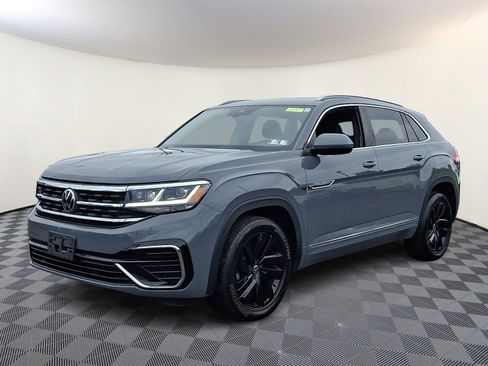 Used 2022 Volkswagen Atlas Cross Sport SEL R-Line w/ Cross Sport MDO Package AWD/4WD image 3