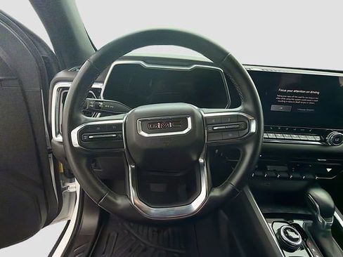 Used 2023 GMC Canyon Elevation w/ Elevation Premium Package AWD/4WD image 34