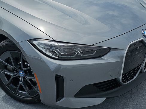 Certified 2023 BMW i4 eDrive35 w/ Premium Package RWD image 32