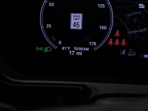 Certified 2025 Porsche Cayenne Coupe image 12