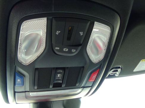 Certified 2025 RAM 1500 Big Horn AWD/4WD image 28
