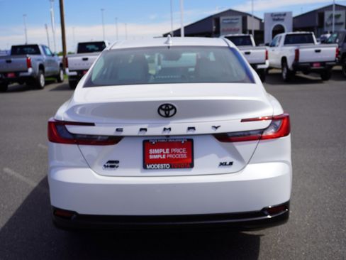 New 2026 Toyota Camry XLE image 10