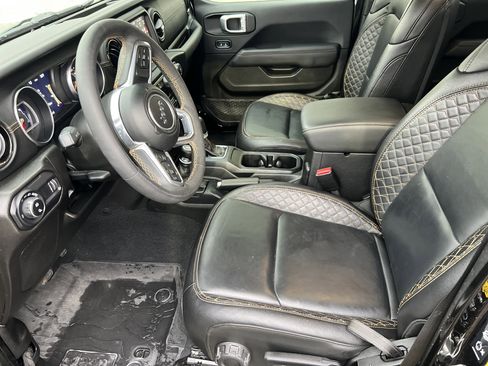 Certified 2023 Jeep Gladiator Overland image 16