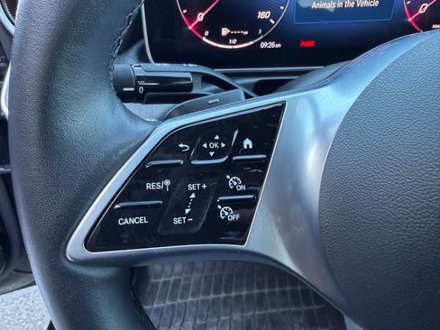 Used 2025 Mercedes-Benz C 300 4MATIC Sedan image 16