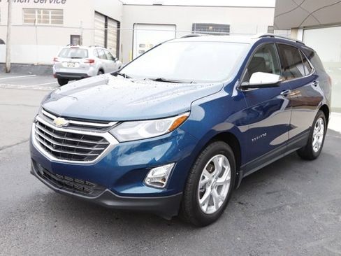 Used 2021 Chevrolet Equinox Premier image 9