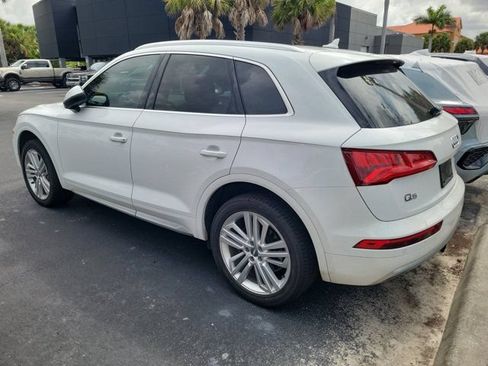 Used 2018 Audi Q5 2.0T Premium Plus w/ Premium Plus Package AWD/4WD image 3
