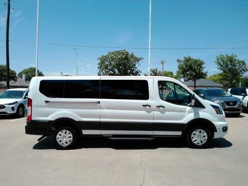 Used 2025 Ford Transit 350 XLT RWD image 4
