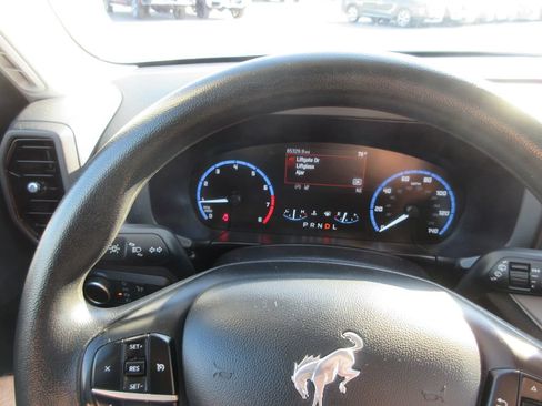 Used 2021 Ford Bronco Sport AWD/4WD image 23