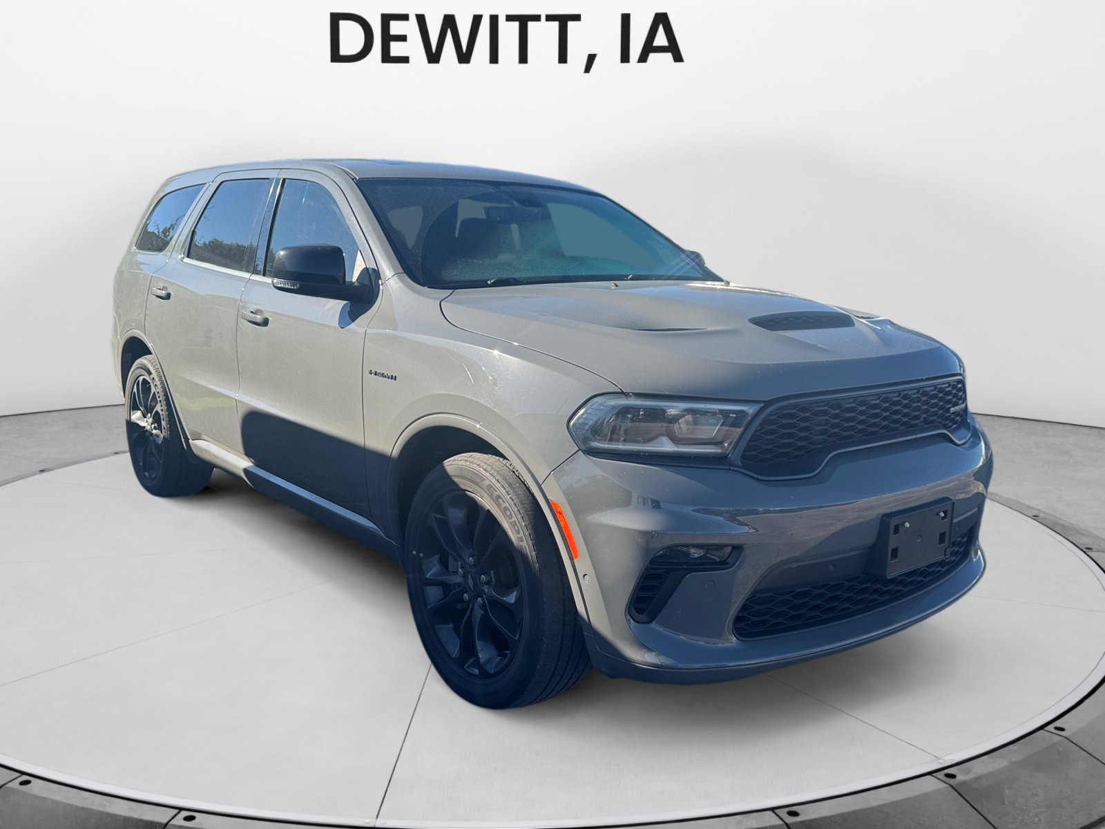 Used 2022 Dodge Durango R/T w/ Blacktop Package RWD image 2