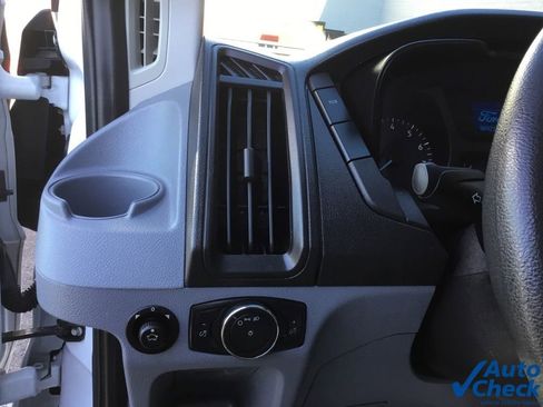 Used 2019 Ford Transit 250 130 Low Roof image 21