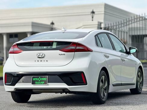 Used 2018 Hyundai Ioniq SEL w/ SEL Tech Package 02 FWD image 11