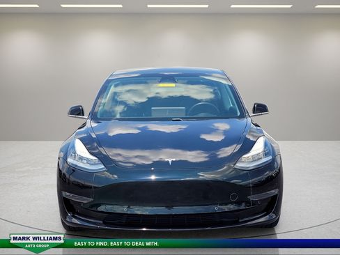 Used 2020 Tesla Model 3 Long Range AWD/4WD image 9