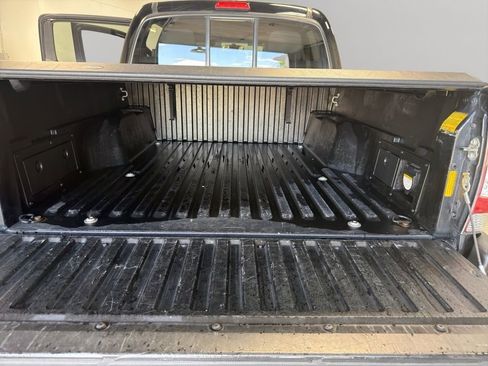 Used 2015 Toyota Tacoma 4x4 Double Cab w/ TRD Sport Package image 18