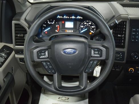 Used 2022 Ford F550 4x4 Crew Cab Super Duty w/ Power Equipment Group image 23