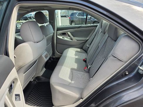 Used 2011 Toyota Camry SE w/ SE Extra-Value Pkg #1 image 22