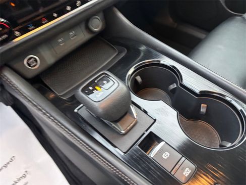 Used 2022 Nissan Rogue SL w/ SL Premium Package image 20