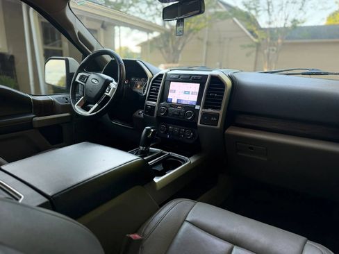 Used 2020 Ford F150 Lariat AWD/4WD image 11