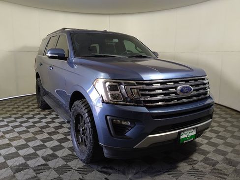 Used 2019 Ford Expedition XLT w/ Equipment Group 201A RWD image 13