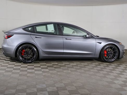 Used 2024 Tesla Model 3 Performance AWD/4WD image 19