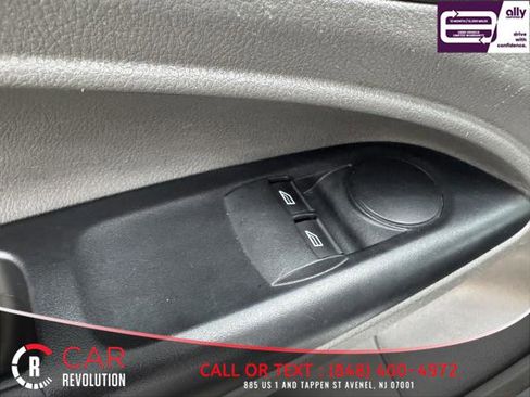 Used 2021 Ford Transit Connect XL image 42